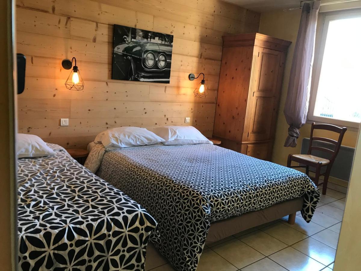 Abel Hotel Langeac Екстериор снимка